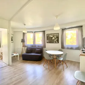 Apartamento Avec Parking Centre Pour Et Affaires